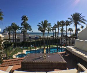 2204-Luxury apt on the beach Manilva Spain