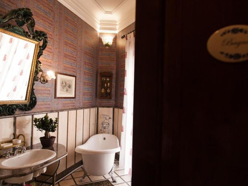 Hotel Photo 10