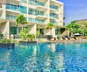 Dasiri Cetus 2BR Beachfront Condo 45th Floor Jomtien Beach Thailand