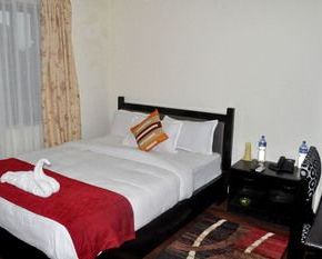 NearBy Hotel