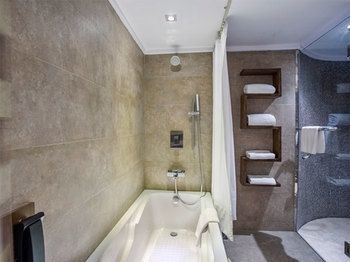صورة الفندق 8
