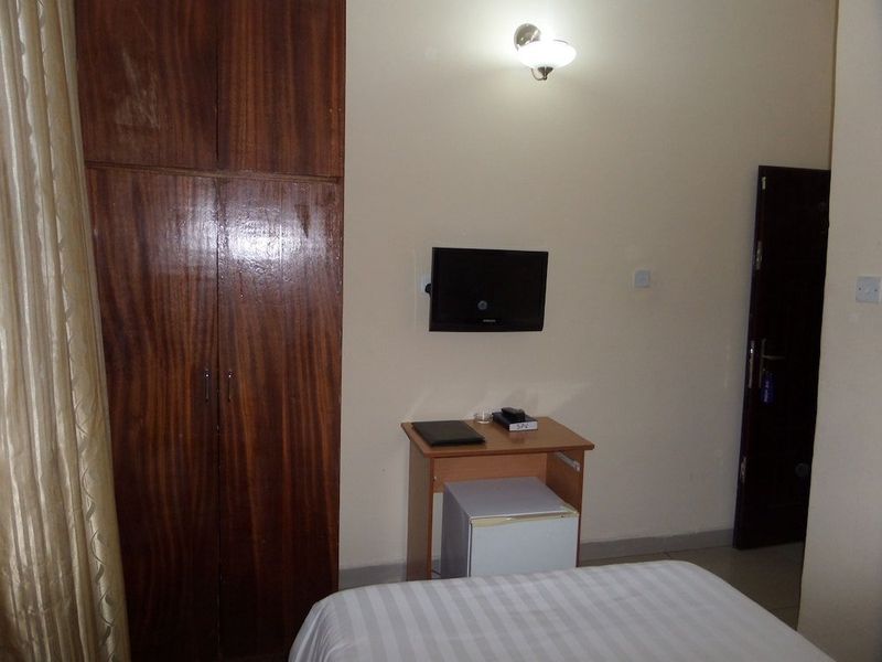 Hotel Photo 8