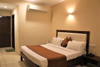 White Feather Toran Resort