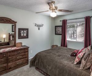 1st Wood n Box Lodge - Three Bedroom Ponderosa Heights United States