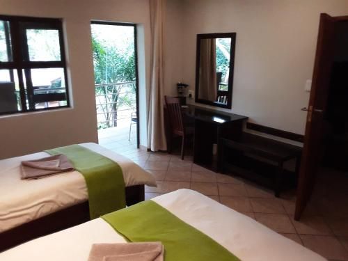 Hotel Photo 12
