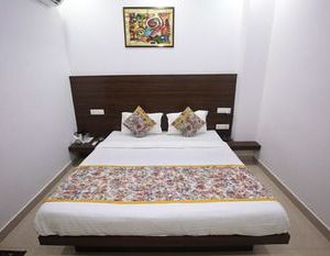 OYO 9049 Pearl Grand Chandigarh India