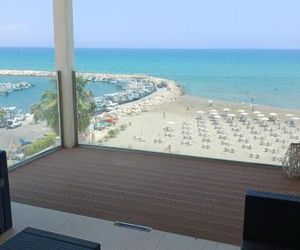 Lazuli Beachfront Apartment 254 Larnaca Cyprus