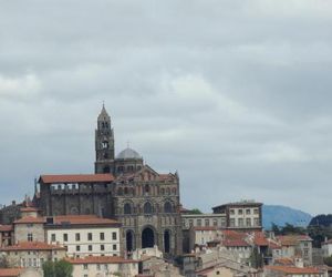 LEspaviot aux portes du Puy en Velay Le Puy-en-Velay France