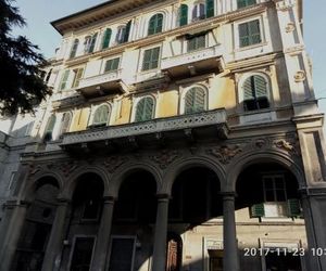 Colors of Cinque Terre - Guest House La Spezia Italy