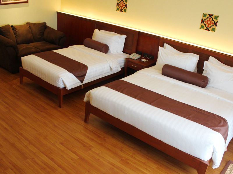 Hotel Photo 1