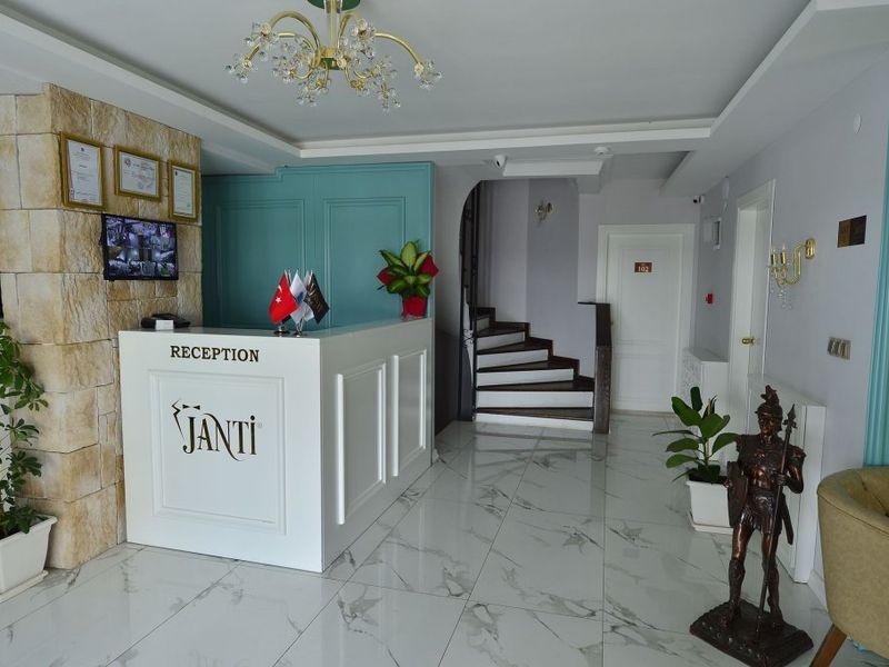 Hotel Photo 16