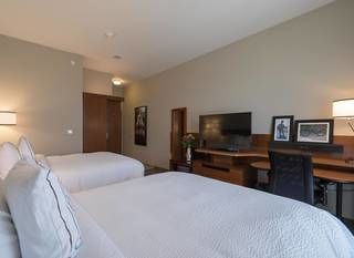 Фото отеля Fairfield Inn & Suites by Marriott Lubbock Southwest