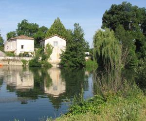 The Riverside Retreat-Le Pont De Vinade Jarnac France