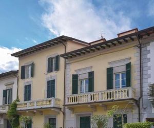 Casa Virgilio Viareggio Italy