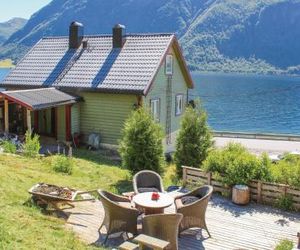 Four-Bedroom Holiday Home in Skei i Jolster Skei Norway