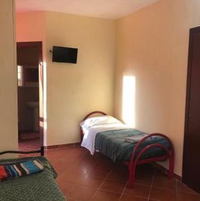 NearBy Hotel