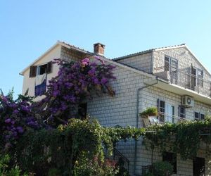 Apartments Emanuela Orebic Croatia