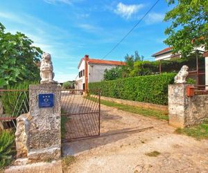 House Monteci 1378 Galezan Croatia