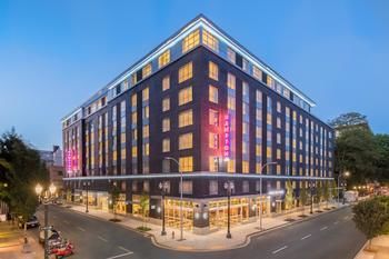 Photo of Hampton Inn And Suites By Hilton Portland-Pearl District