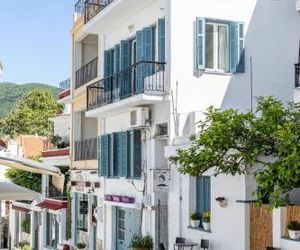 Yiayias guesthouse Skopelos Greece