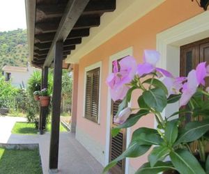 B&B VILLAESMERALDA Capo dOrlando Italy