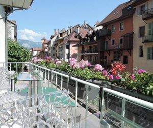 Lofts and Lakes Premium Annecy France