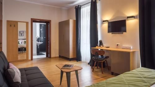 Hotel Photo 5