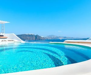 Santorini Secret Premium Oia Greece