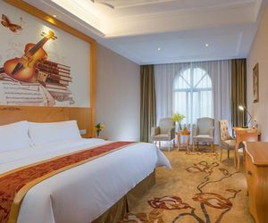 Vienna Hotel Shenzhen Longgang Dayun Center Branch Fenggang China