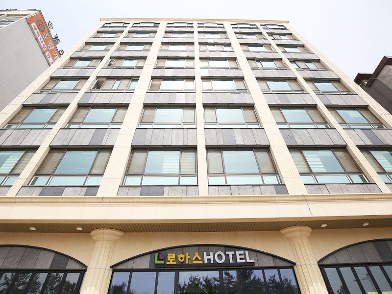 Hotel Photo 1