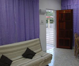 Kristinas Apartment Pantai Tengah Malaysia