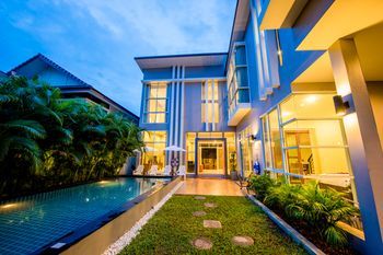 Hotel Photo 8