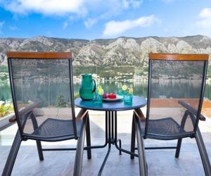 Apartments Sirena Dobrota Montenegro
