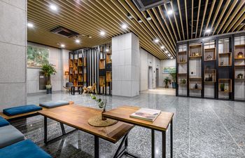 Hotel Photo 8