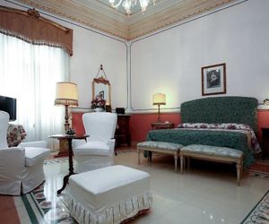 B&B Flora House Salerno Italy