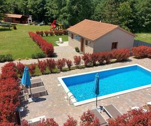 Guest house with pool Pazin Croatia