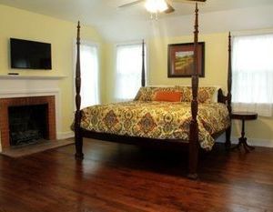 The Oaks Bed and Breakfast Sulphur Springs United States