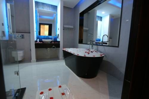 صورة الفندق 8