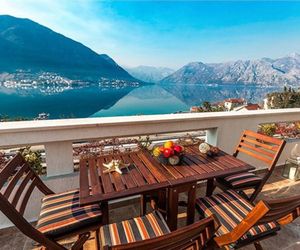 Villa Rossa Dobrota Montenegro