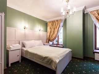 Zhukovsky Rooms
