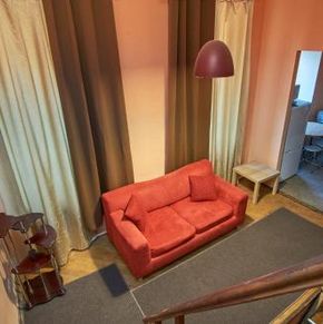 NearBy Hotel