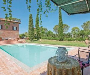 Six-Bedroom Holiday Home in Castiglione del Lago Castiglione del Lago Italy