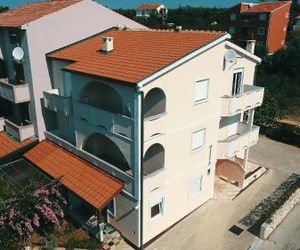 Apartments Matin Novaglia Croatia