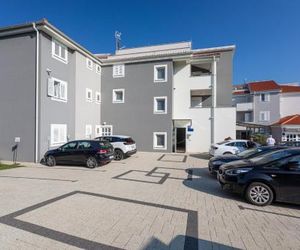 Apartments Crnekovic 8A Baska Croatia