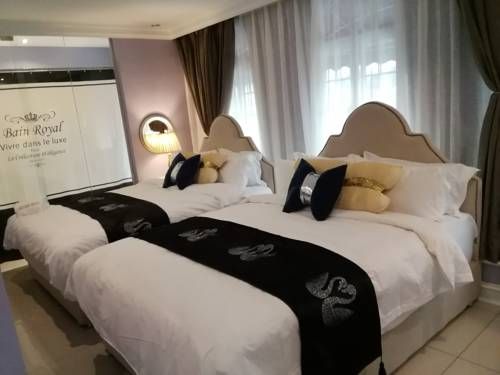 Hotel Photo 1