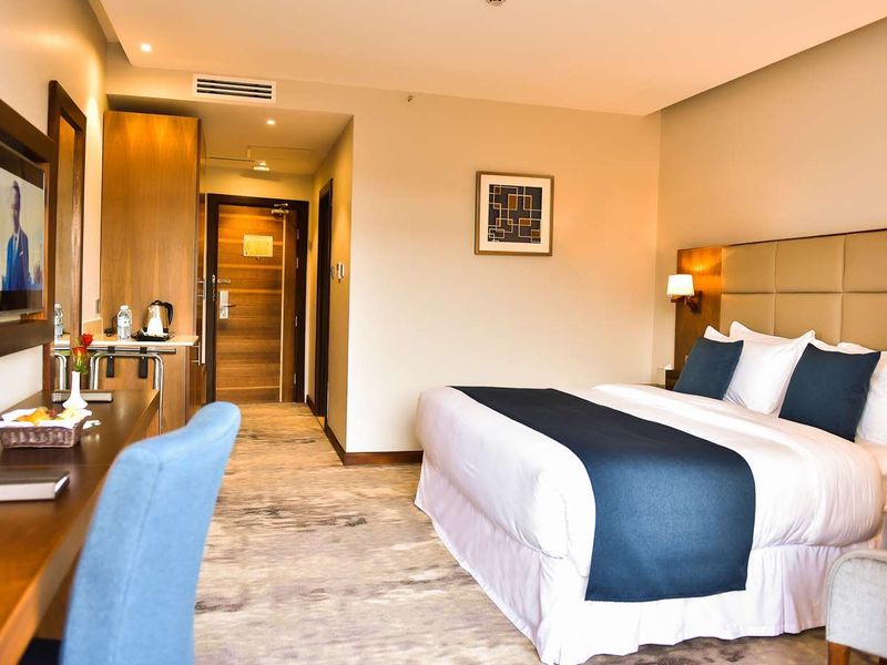 Hotel Photo 3