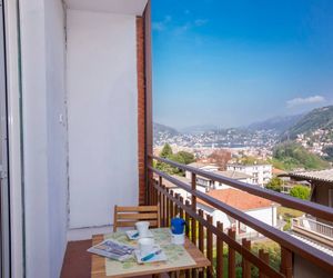 Rose apartment Como Italy