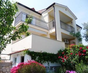 Apartments Ivana Ravine Croatia