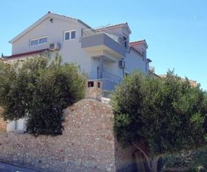 Apartments with a parking space Bilo (Primosten) - 12870 Primosten Croatia