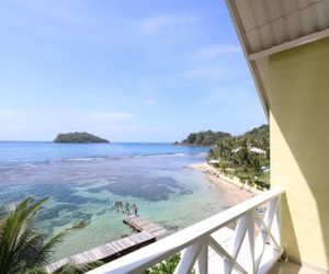 Coconut Grove Lodge Colon Island Panama